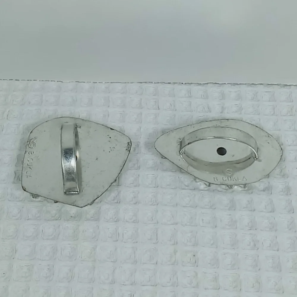 Vintage B.Cukla Set Of 2 Leaf  Cookie Cutters Tin With Handles